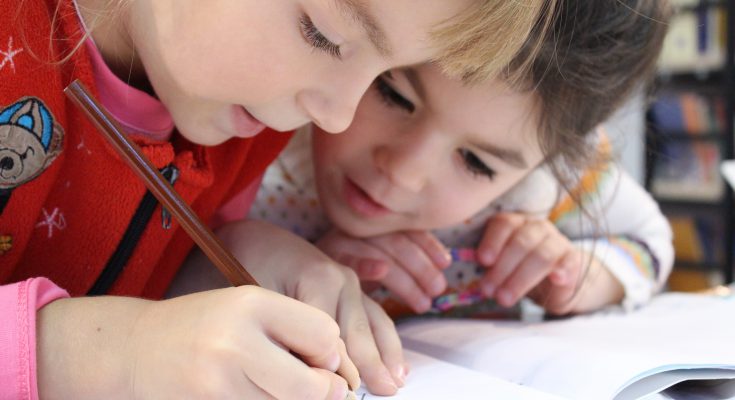 Прописи: как научить ребенка красиво писать